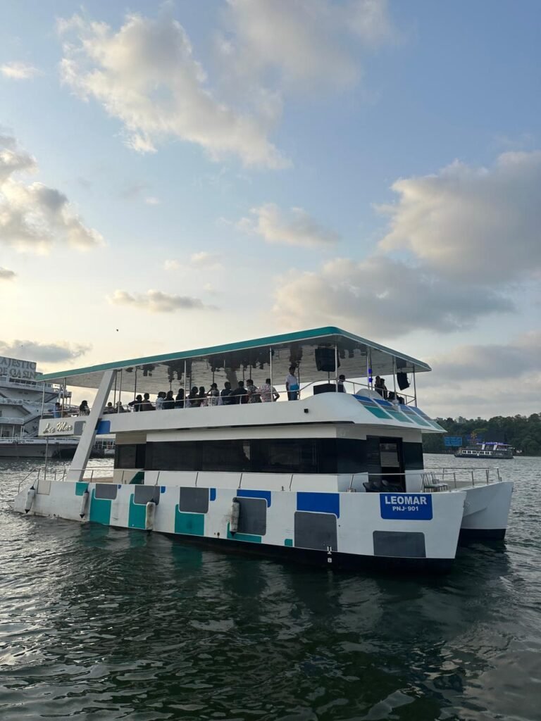 dinner cruise goa